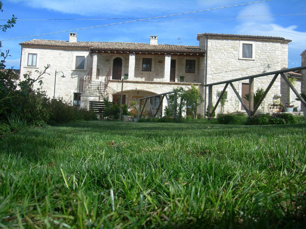 Agriturismo Borgo San Martino Abbateggio Екстер'єр фото